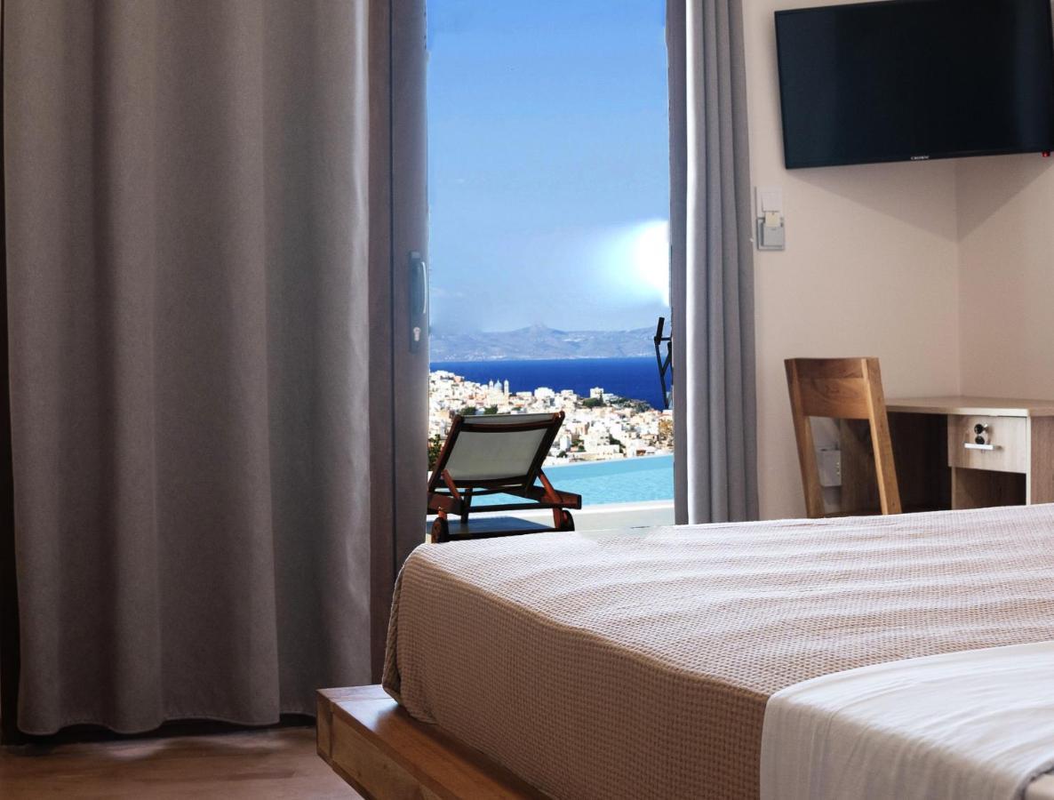 Dipolis Luxury Syros