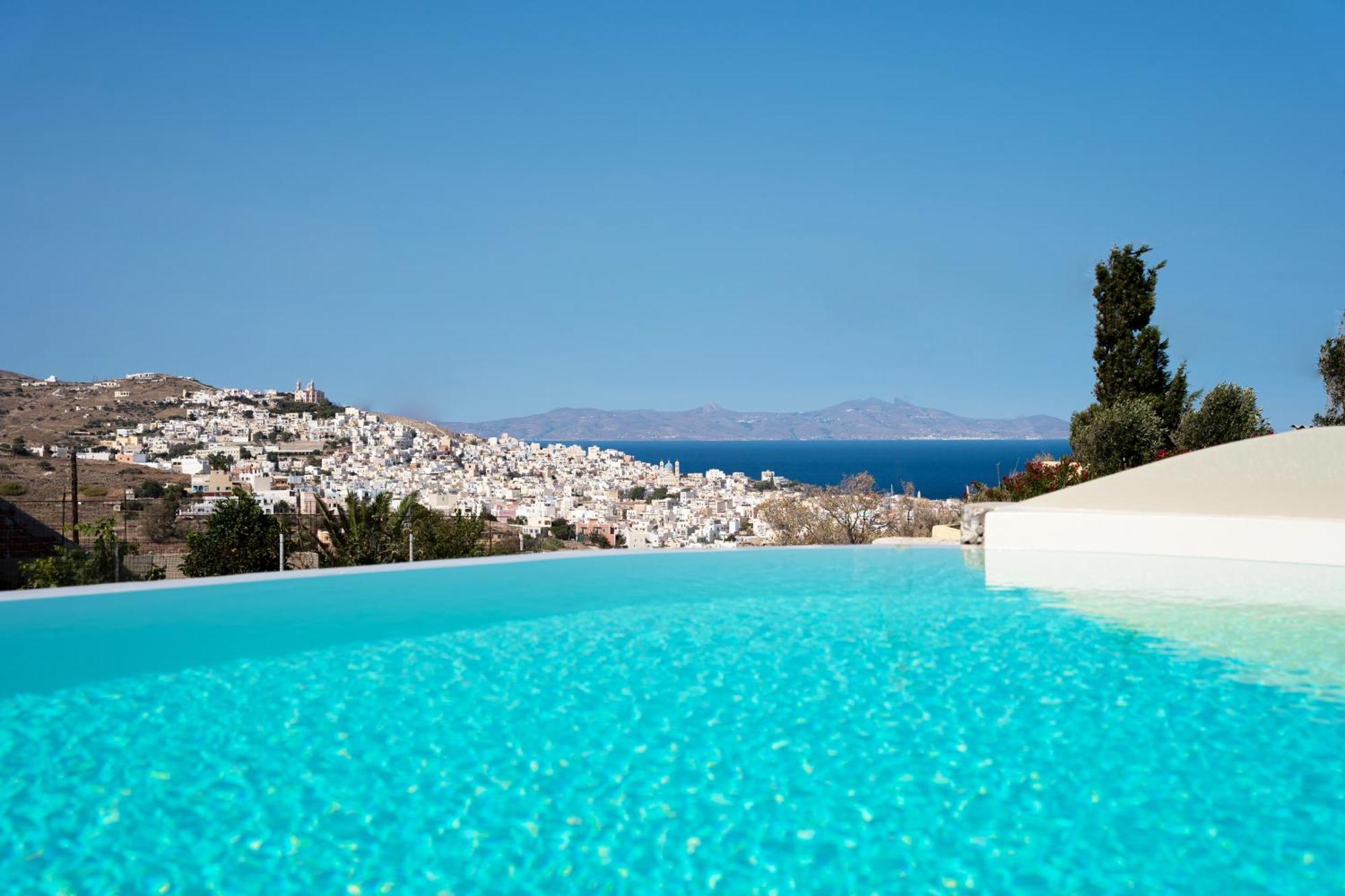 Dipolis Luxury Syros Apartment *